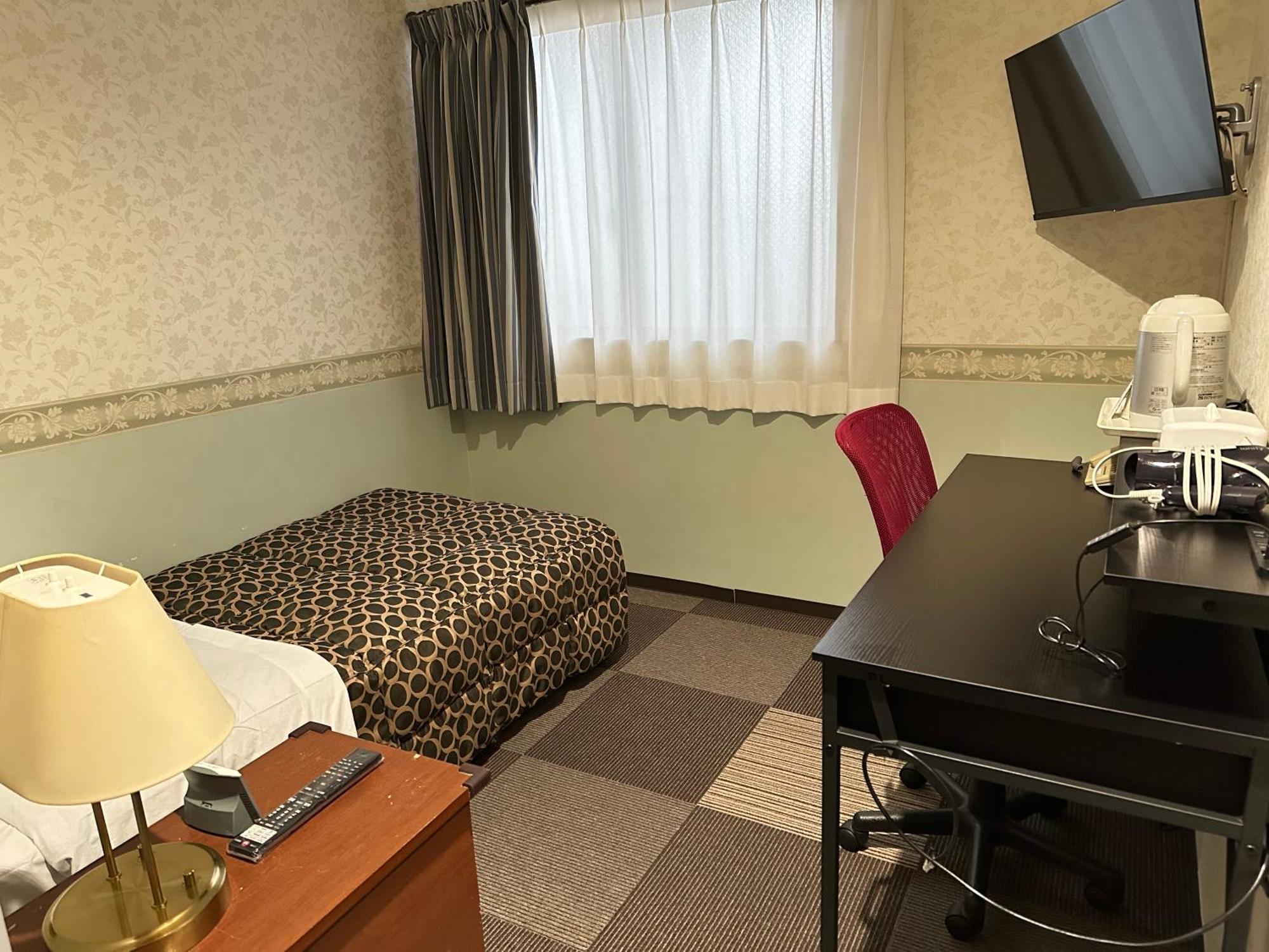 Futsukaichi Green Hotel Chikushino Exteriör bild
